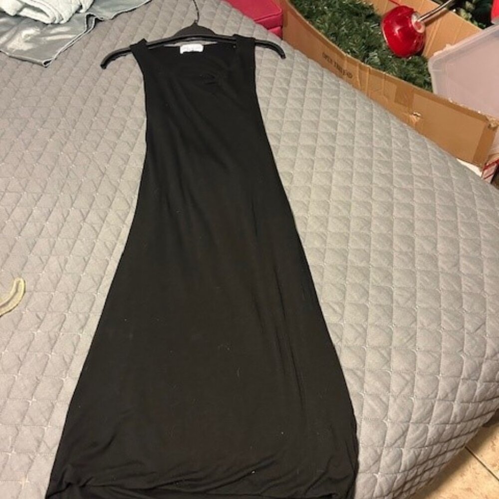 Black midi dress lined